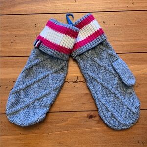 Tommy Hilfiger - Women’s Gray Cable Knit Mittens with Pink and White Stripes